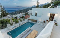 Mirthios, Crete 74000