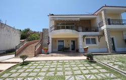 Kamares, Western Greece 25009