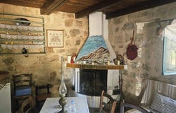 Avgeniki, Crete 70011