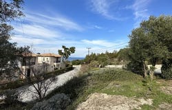 Lefkes, Central Macedonia 63085