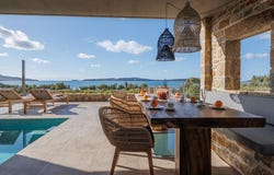 Pilos, Peloponnese 24001