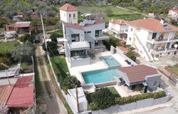 Agios Nikolaos, Western Greece 25100