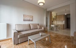 Velestinou, Athina, Attica (region) 115 23
