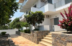 Crete 72100