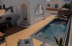 Santorini, Cyclades 84700