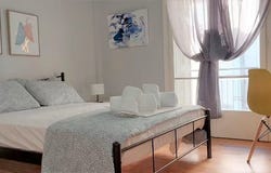 Elpidos, Athens, Attica (region) 104 34
