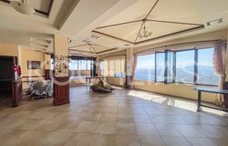 ... (), Crete 71500