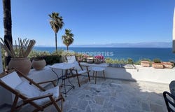Agia Triada, Peloponnese 24004