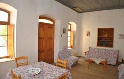 NeapolIs, Crete 72400