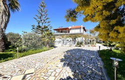 Εργατικές Κατοικίες, Peloponnese 24300