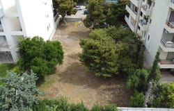 Glyfada, Attica 16675