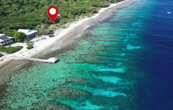 215 ft oceanfront Big Rock, Utila, Islas de la Bahia
