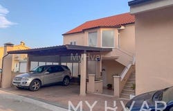 Hvar, Splitsko-dalmatinska 21450