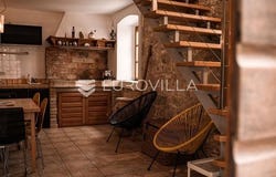 Vis, Splitsko-dalmatinska