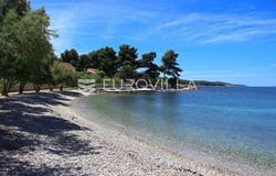 Supetar, Splitsko-dalmatinska