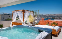 Okrug, Split-Dalmatia County 21223