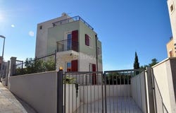 Supetar, Splitsko-dalmatinska 21410