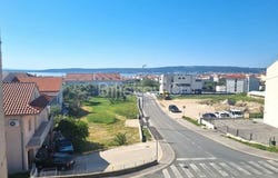 Kastel Luksic, Splitsko-dalmatinska 21217
