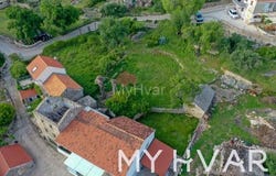 Stari grad, Splitsko-dalmatinska 21460