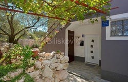 Trogir, Splitsko-dalmatinska 21225