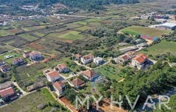 Stari grad, Splitsko-dalmatinska 21465