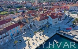 Stari grad, Splitsko-dalmatinska 21465