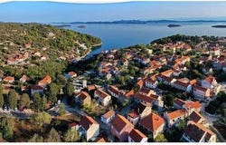 Sali, Zadarsko-kninska
