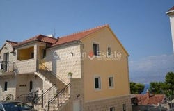 Postira, Splitsko-dalmatinska županija 21410