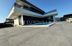 Zadar, Zadarsko-kninska