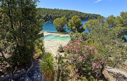 Milna, Split-Dalmatia County 21405