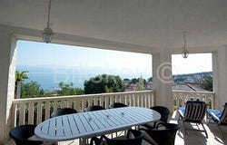 Brac, Splitsko-dalmatinska 21403