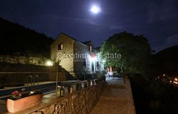 Postira, Splitsko-dalmatinska županija 21410