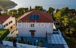 Brac, Splitsko-dalmatinska 21410