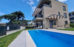 Tar-Vabriga, Istria County 52465