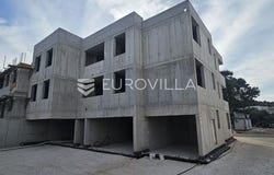 Trogir, Splitsko-dalmatinska