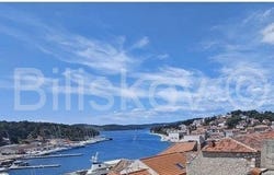 Brac, Splitsko-dalmatinska 21405