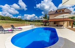 Plaski, Karlovacka 47304