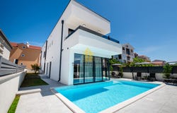 Vrsi, Zadar County 23235