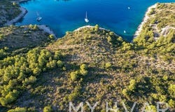 Stari grad, Splitsko-dalmatinska 21460