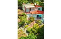 Stanići, Split-Dalmatia County 21310