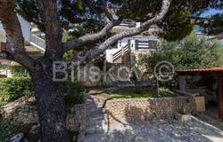 Omiš, Splitsko-dalmatinska 21318