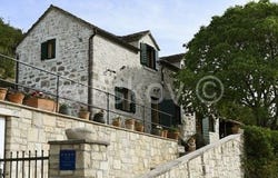 Brac, Splitsko-dalmatinska 21410