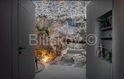 Bol, Splitsko-dalmatinska 21420