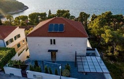 Brač, Splitsko-dalmatinska