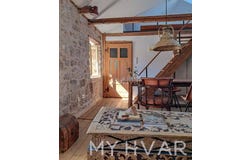 Stari grad, Splitsko-dalmatinska 21460