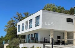 Omis, Splitsko-dalmatinska