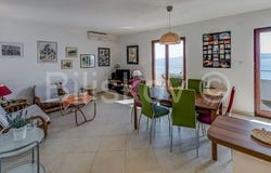 Omiš, Splitsko-dalmatinska 21318