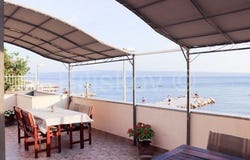 Split, Splitsko-dalmatinska 21312