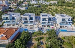 Makarska, Splitsko-dalmatinska 21300