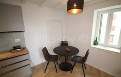 Kastel Luksic, Splitsko-dalmatinska 21217
